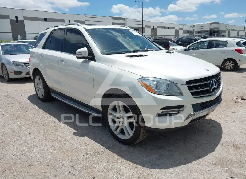 2014 Mercedes Benz ML 350 photo