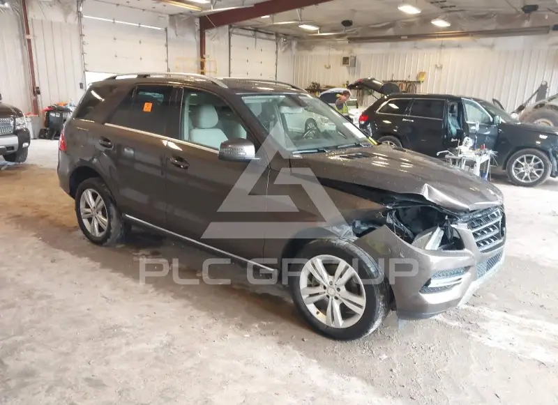 2014 Mercedes Benz ML 350 photo