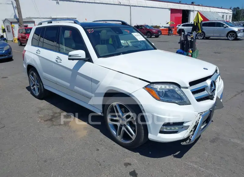 2014 Mercedes Benz GLK 350 photo