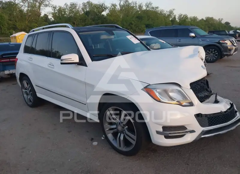 2014 Mercedes Benz GLK 350 photo