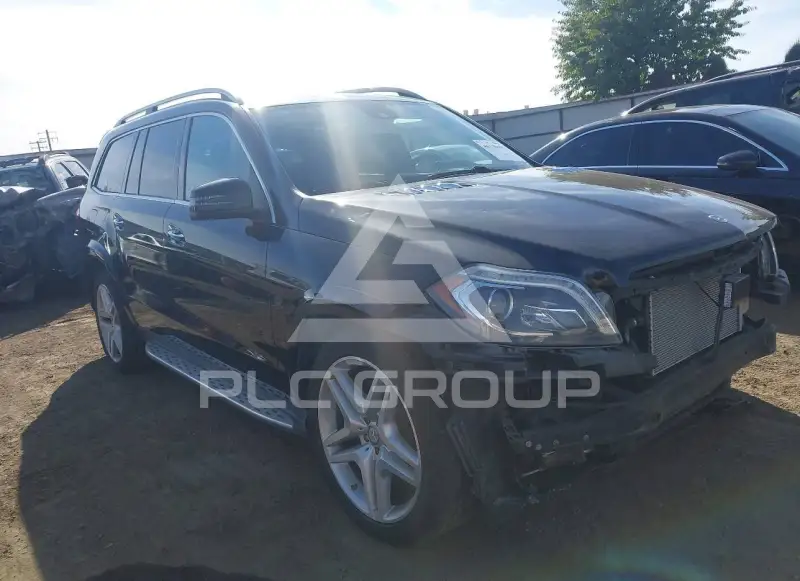 2014 Mercedes Benz GL 550 фото