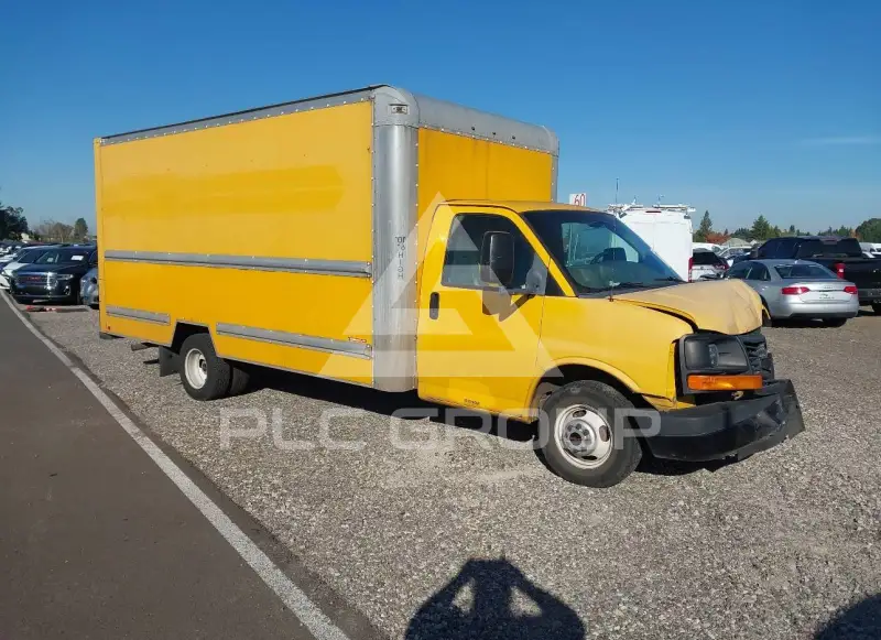 2014 GMC Savana photo