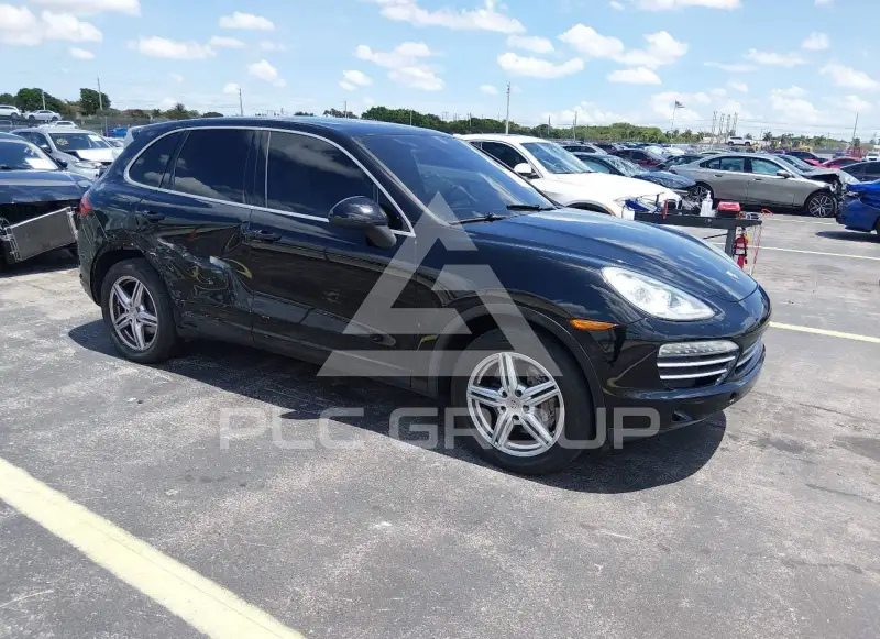 2014 Porsche Cayenne photo