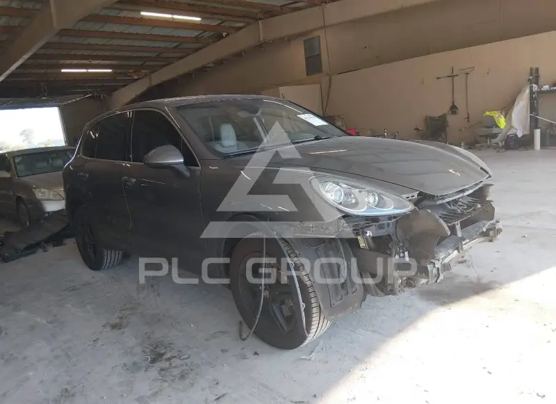 2014 Porsche Cayenne photo