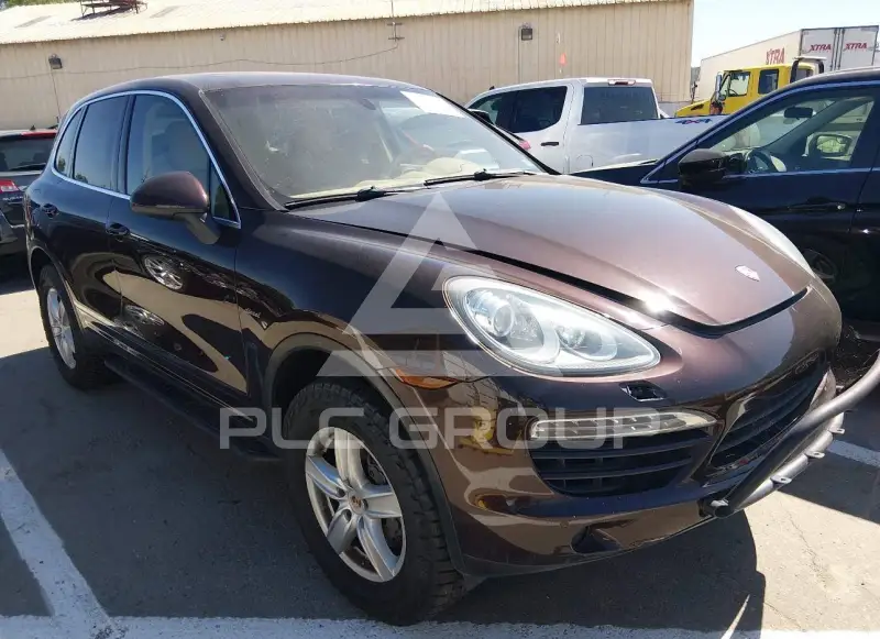 2014 Porsche Cayenne photo