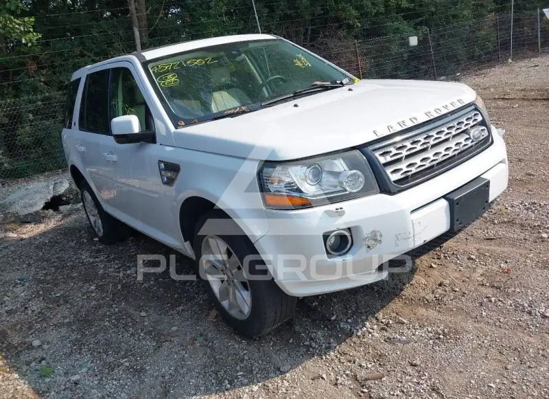 2014 Land Rover LR2 photo