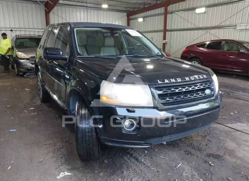 2014 Land Rover LR2 photo