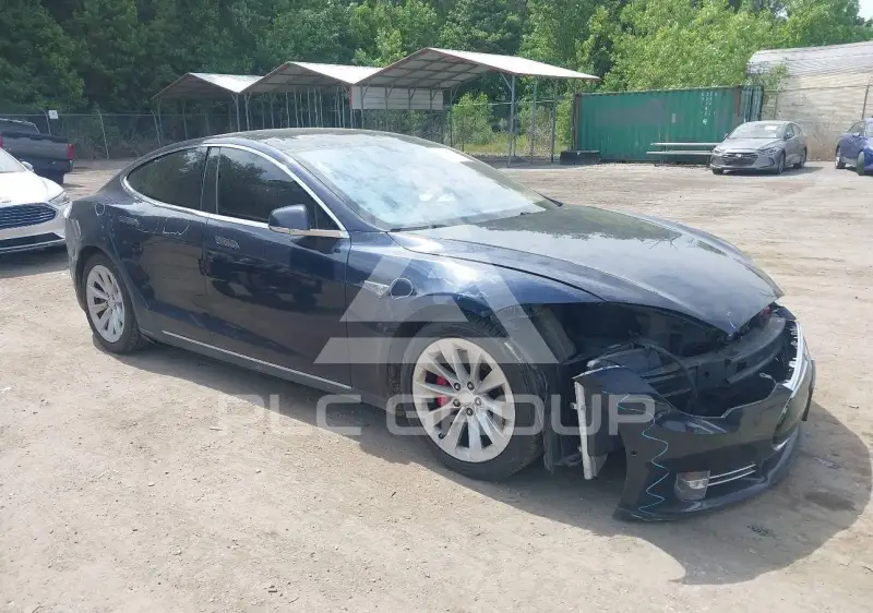 2014 Tesla Model S фото