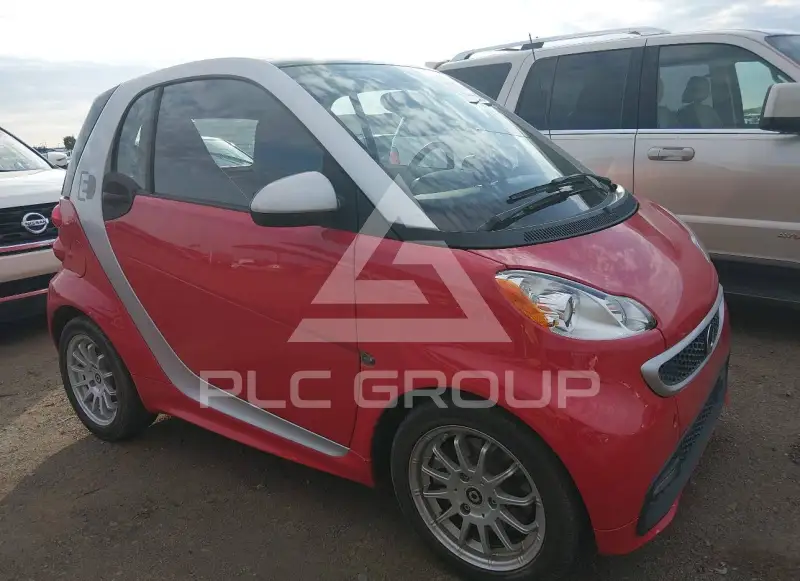 2014 Smart FORTWO photo