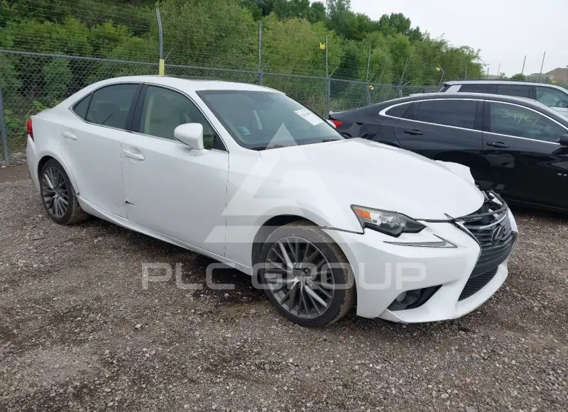2014 Lexus IS250 photo