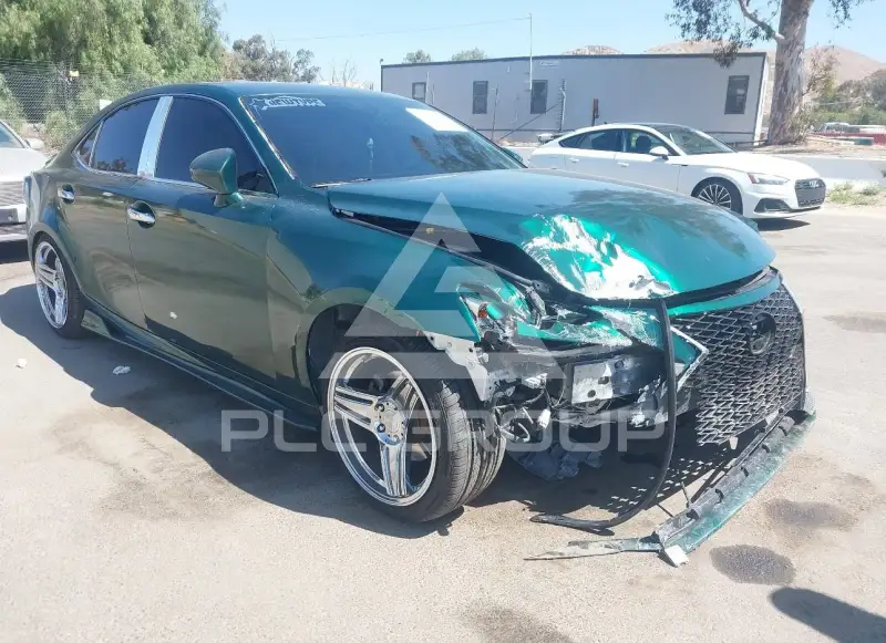 2014 Lexus IS250 photo