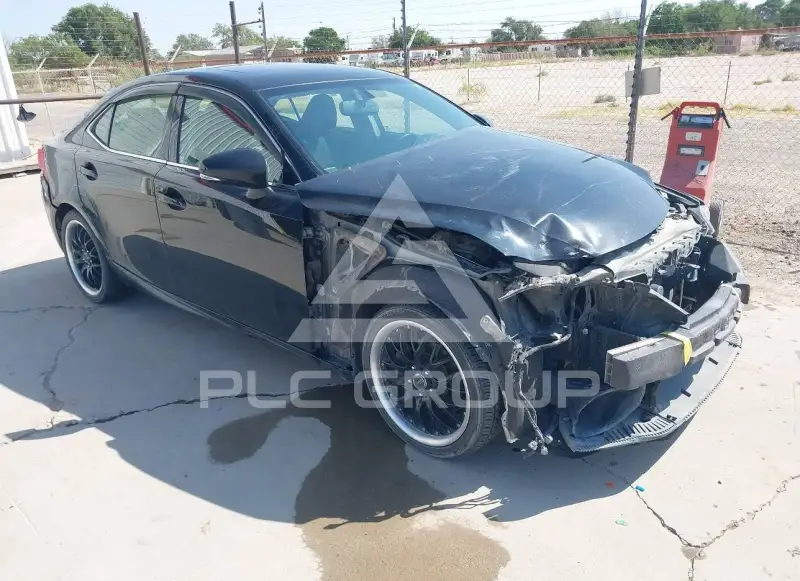 2014 Lexus IS250 photo