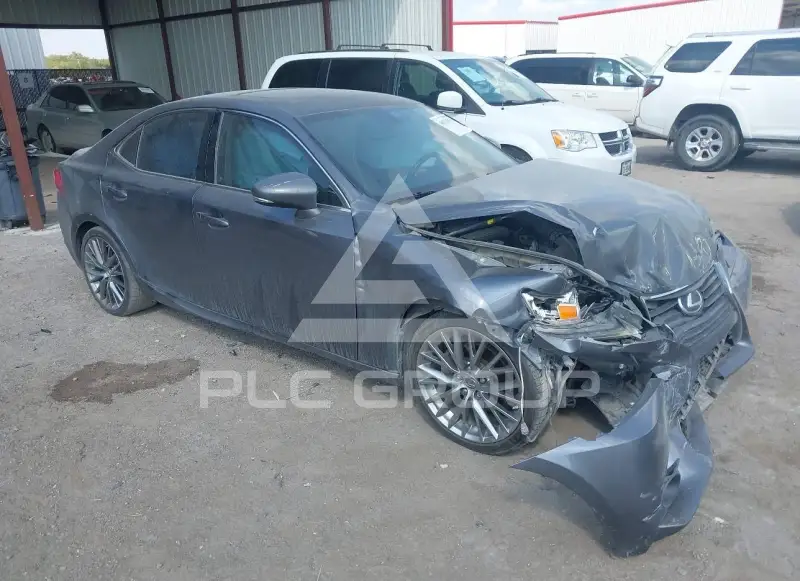 2014 Lexus IS250 photo
