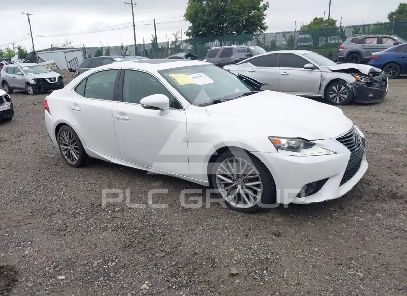 2014 Lexus IS250 photo