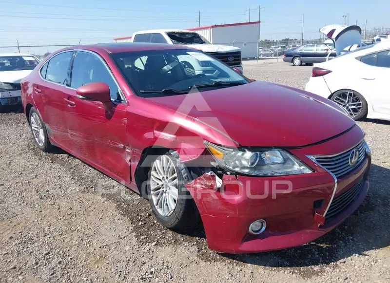 2014 Lexus ES350 photo