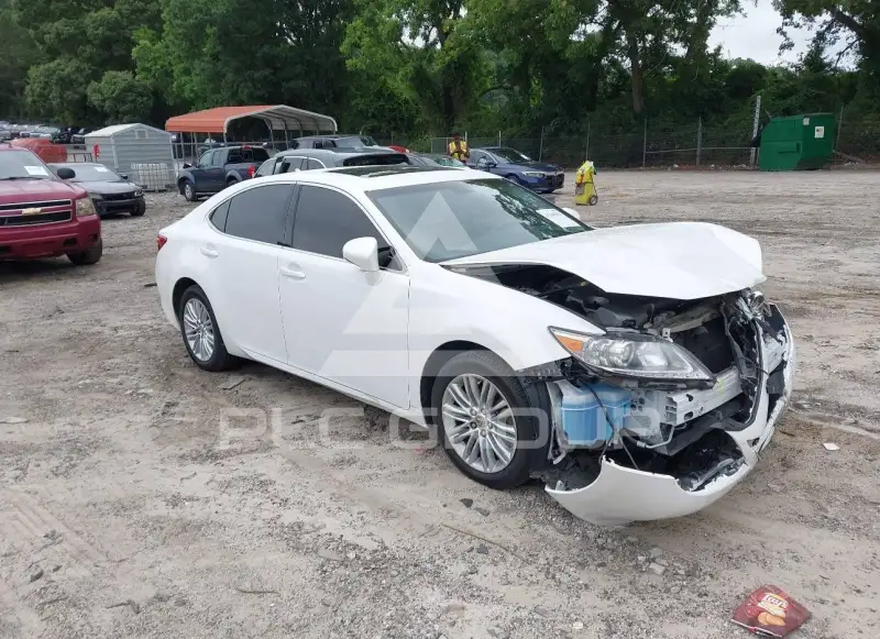 2014 Lexus ES350 photo