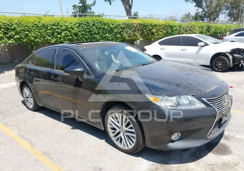 2014 Lexus ES350 photo