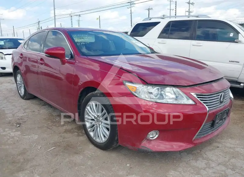 2014 Lexus ES350 photo