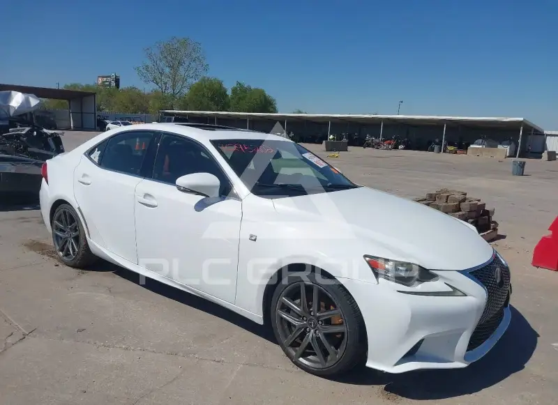 2014 Lexus IS350 photo