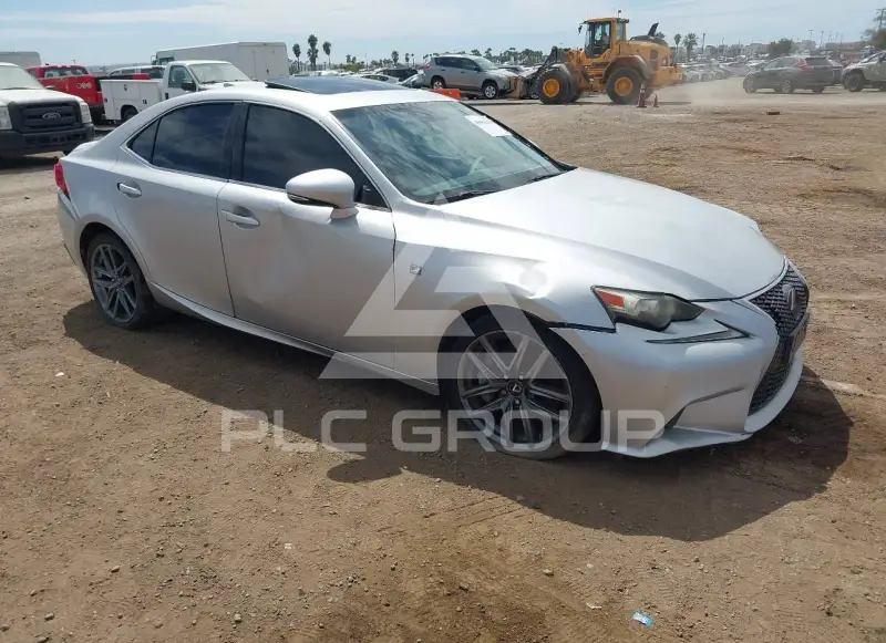 2014 Lexus IS350 photo