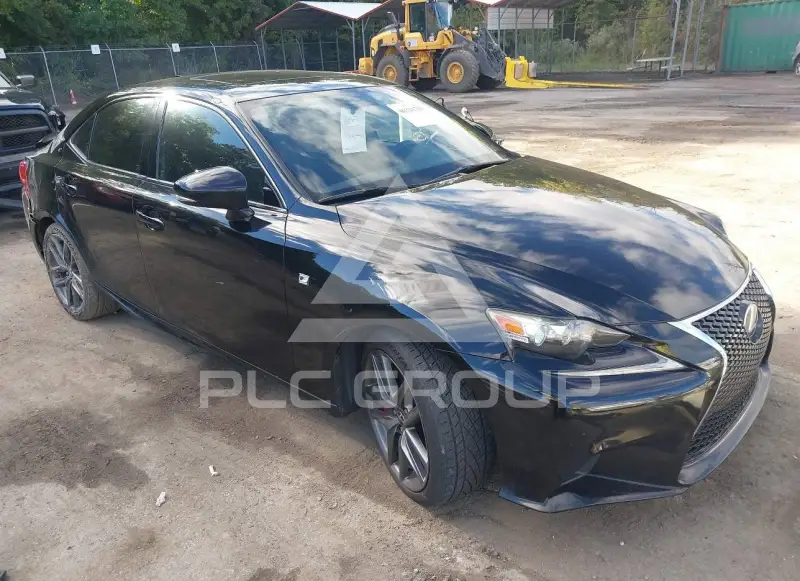 2014 Lexus IS350 photo
