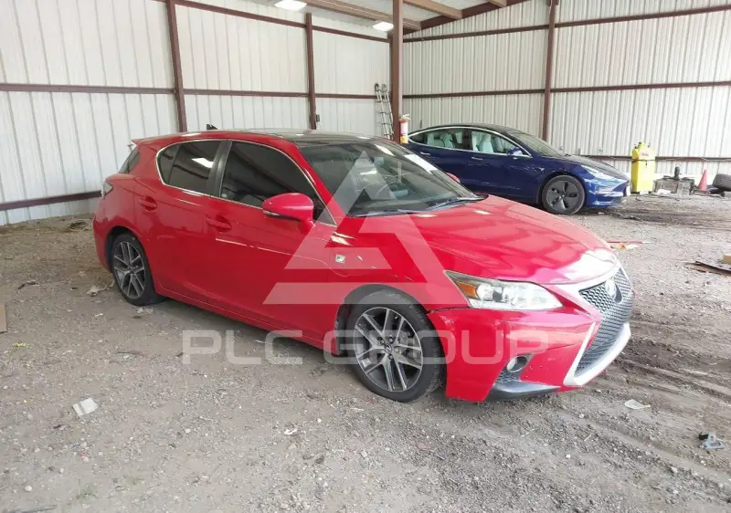 2014 Lexus CT200 photo