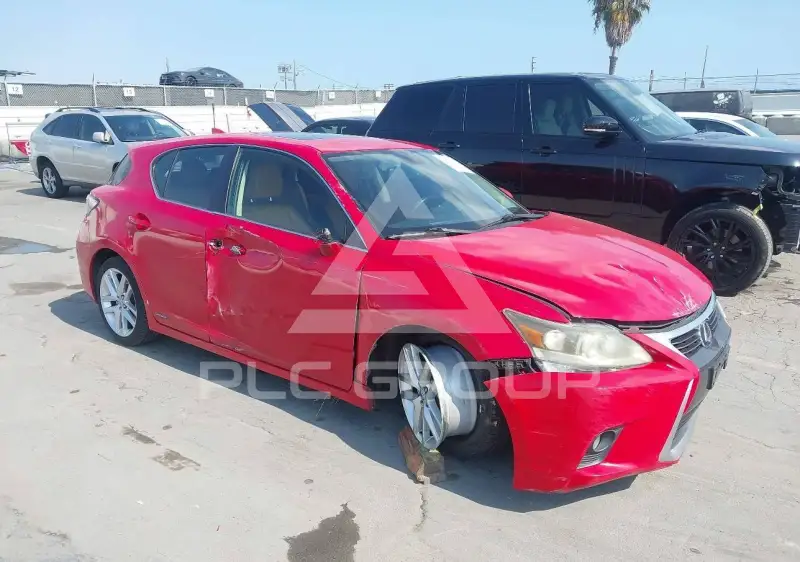 2014 Lexus CT200 photo