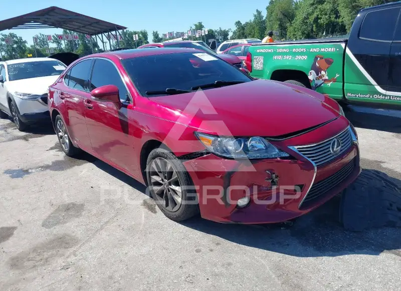 2014 Lexus ES300 photo