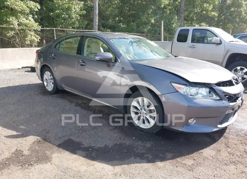2014 Lexus ES300 photo