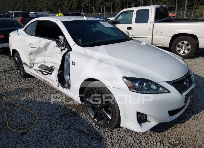 2014 Lexus IS250 photo