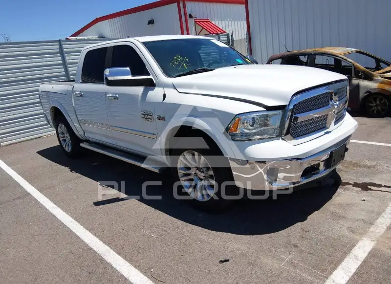 2014 RAM 1500 photo