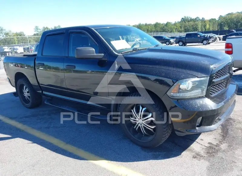 2014 RAM 1500 photo