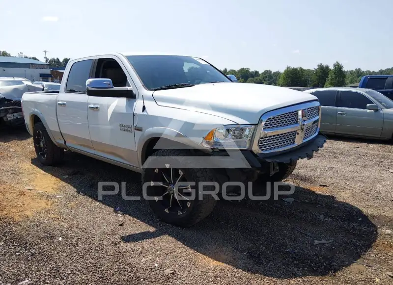 2014 RAM 1500 photo
