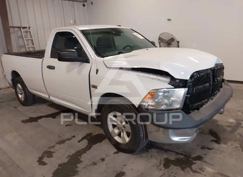 2014 RAM 1500 photo