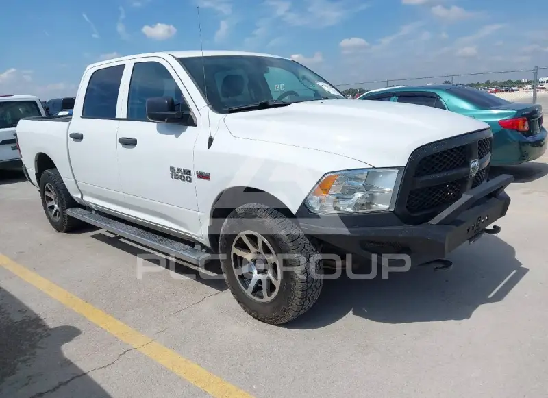 2014 RAM 1500 photo