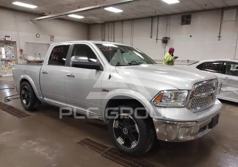 2014 RAM 1500 фото