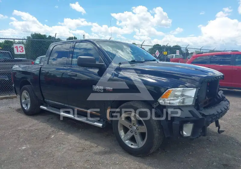 2014 RAM 1500 photo