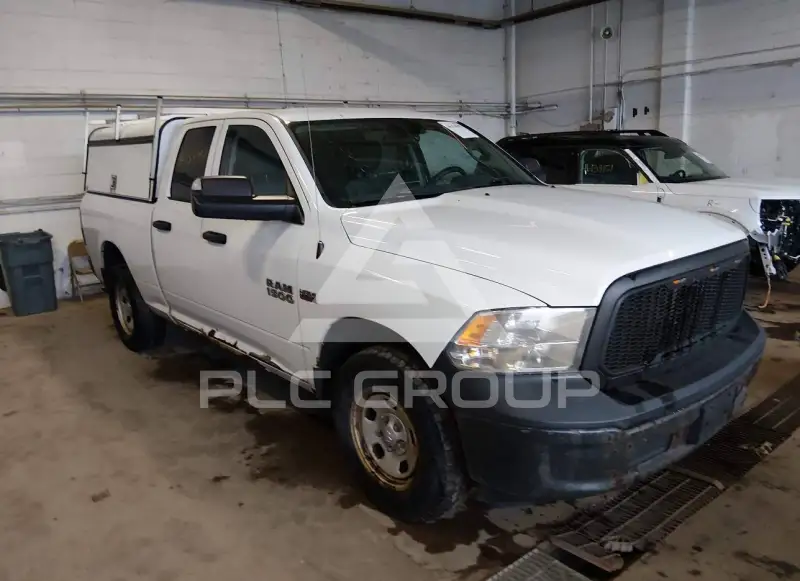 2014 RAM 1500 photo
