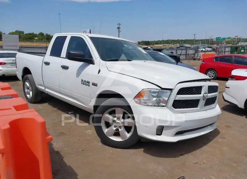 2014 RAM 1500 photo