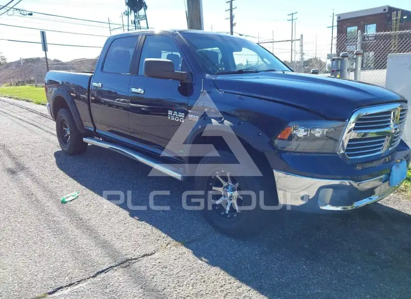 2014 RAM 1500 photo