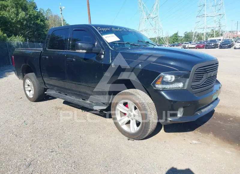 2014 RAM 1500 photo