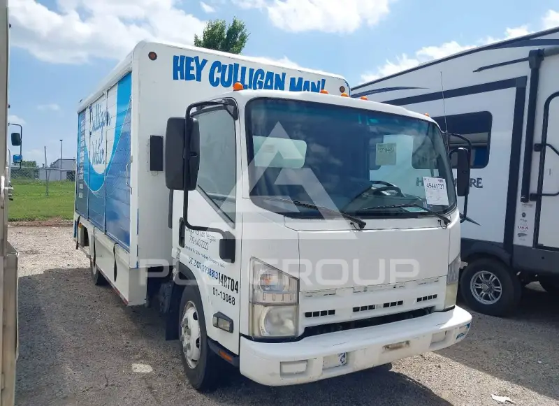 2014 Isuzu  фото