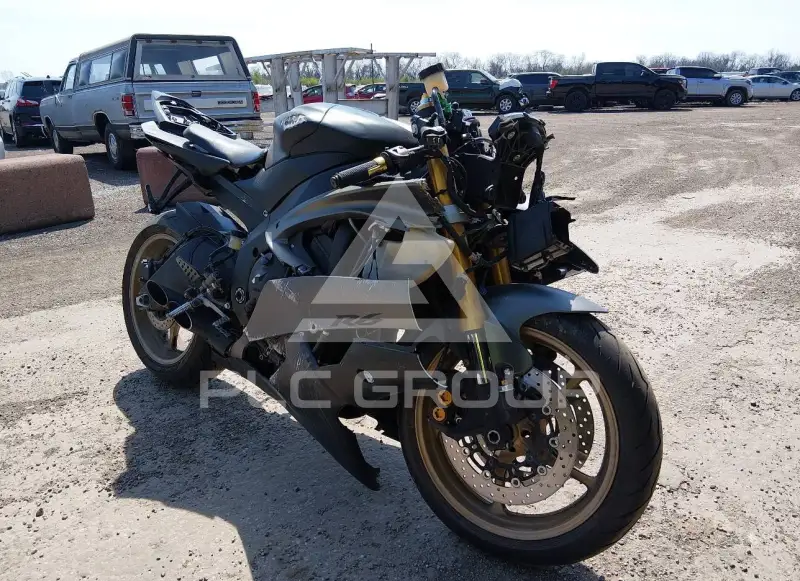 2014 Yamaha YZFR6 photo