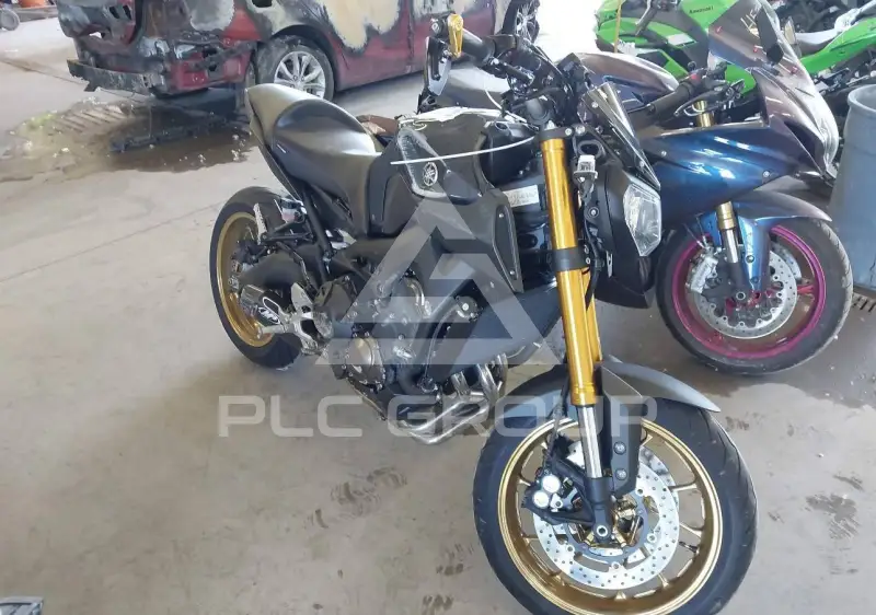 2014 Yamaha FZ09 фото