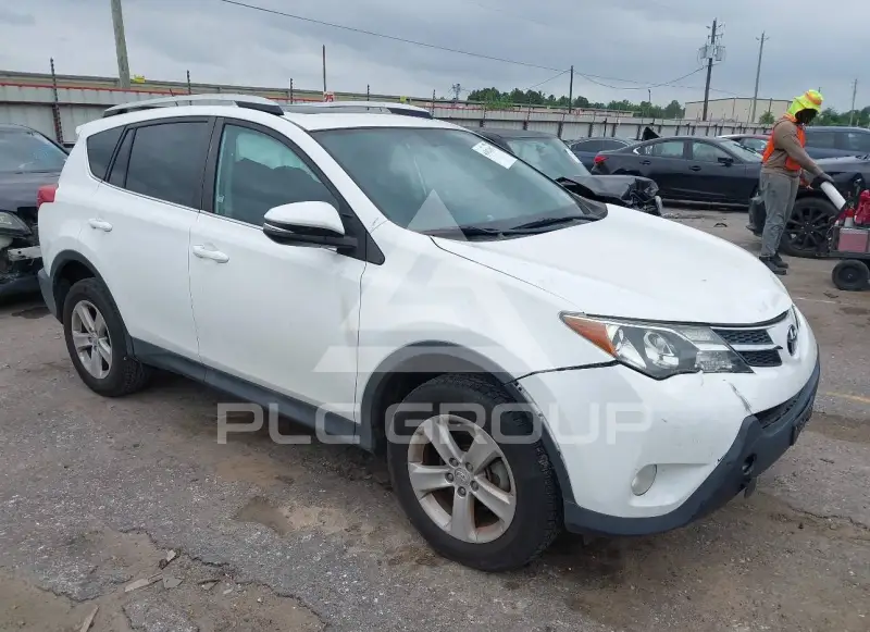 2014 Toyota RAV4 фото