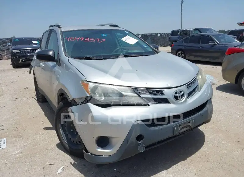 2014 Toyota RAV4 photo