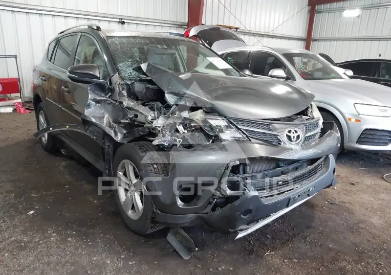 2014 Toyota RAV4 фото