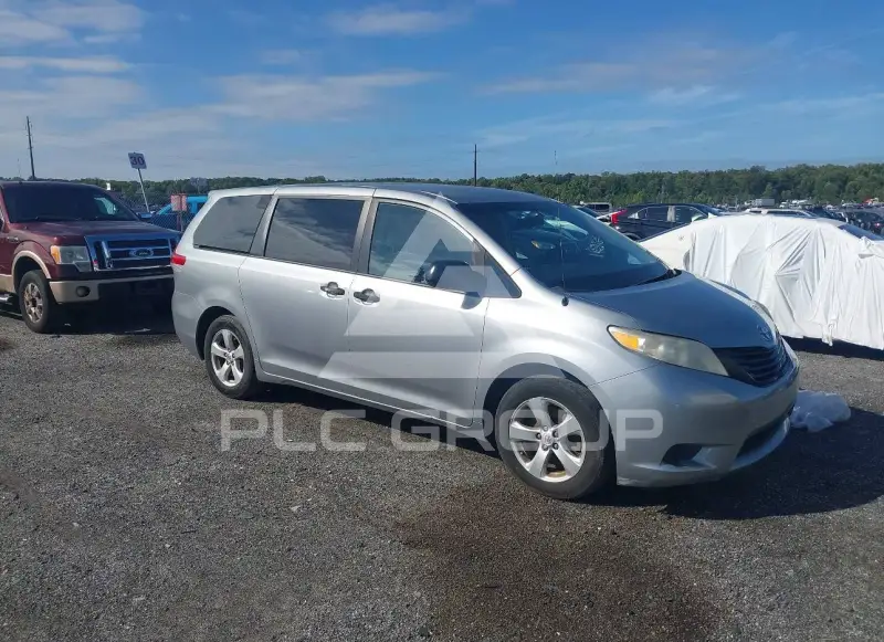 2014 Toyota SIENNA фото
