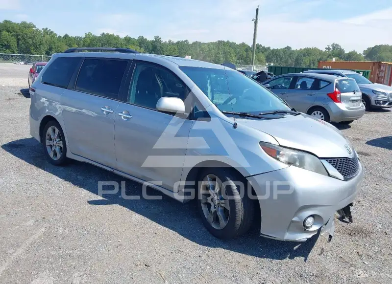 2014 Toyota SIENNA фото