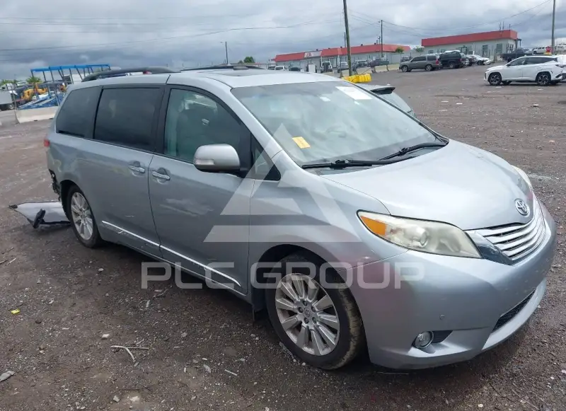 2014 Toyota SIENNA фото